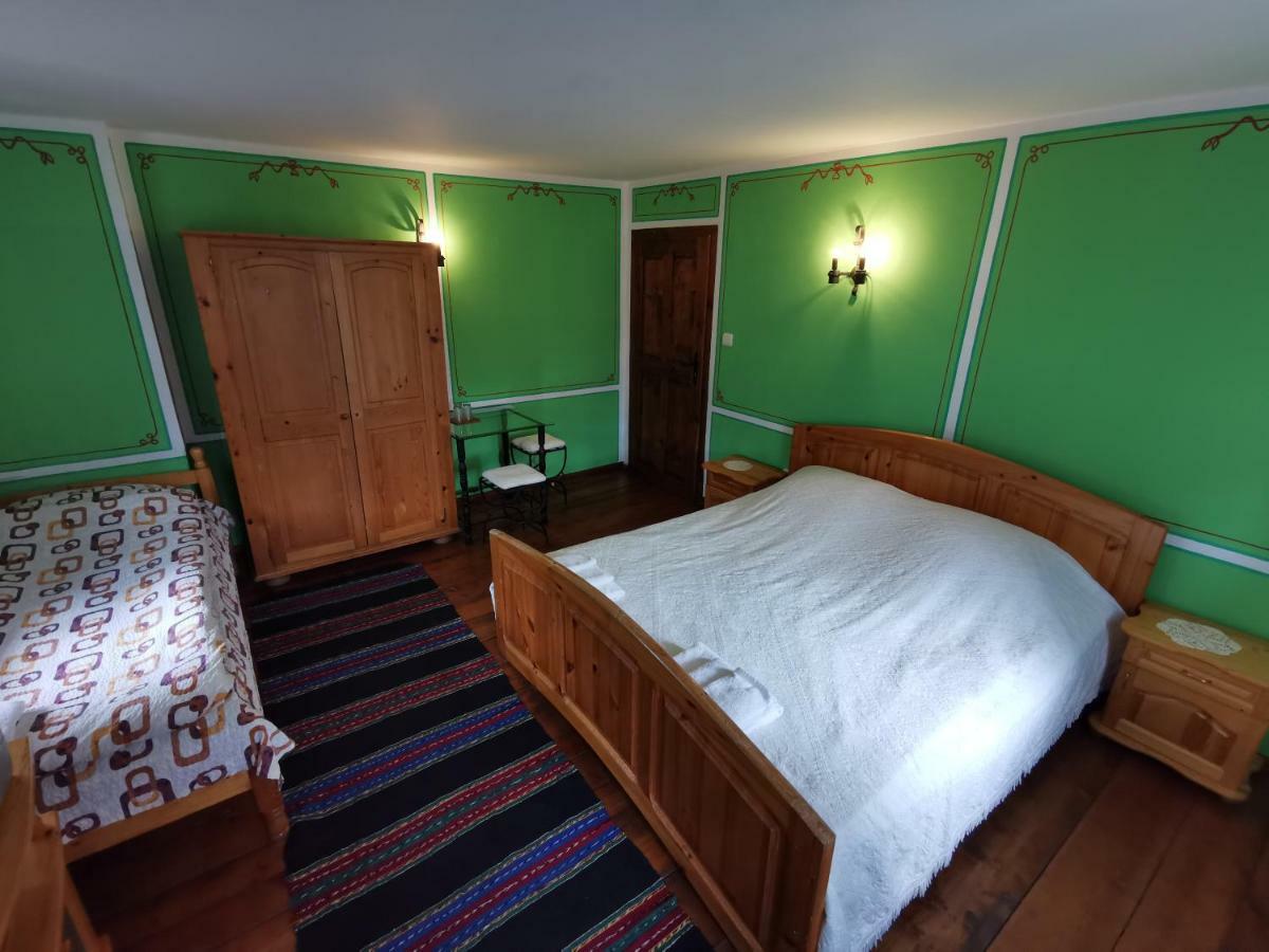 Hadji Neikovi Guest Houses Koprivštica Exteriér fotografie