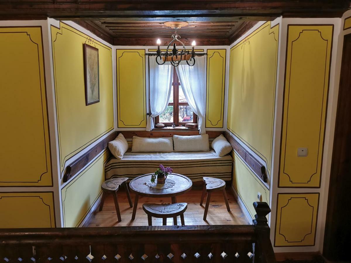 Hadji Neikovi Guest Houses Koprivštica Exteriér fotografie